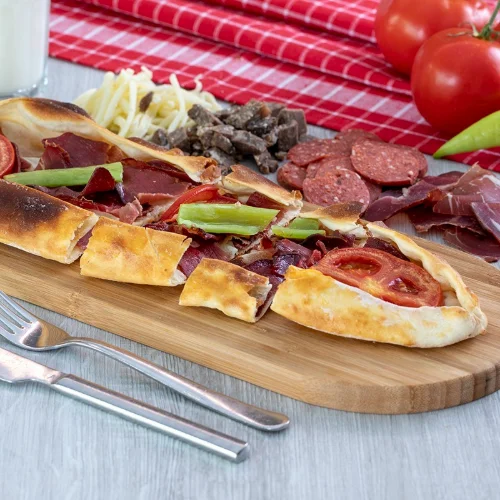 Pastırmalı Pide