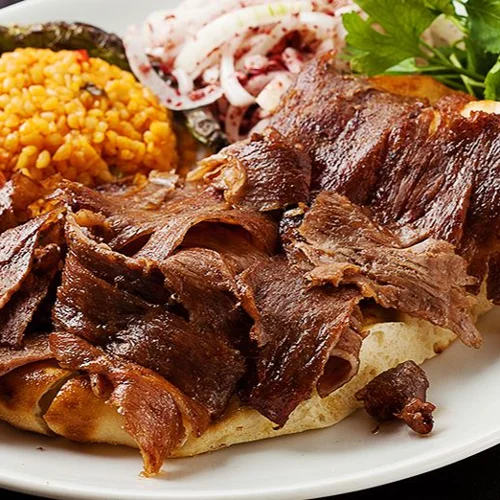 Yaprak Döner
